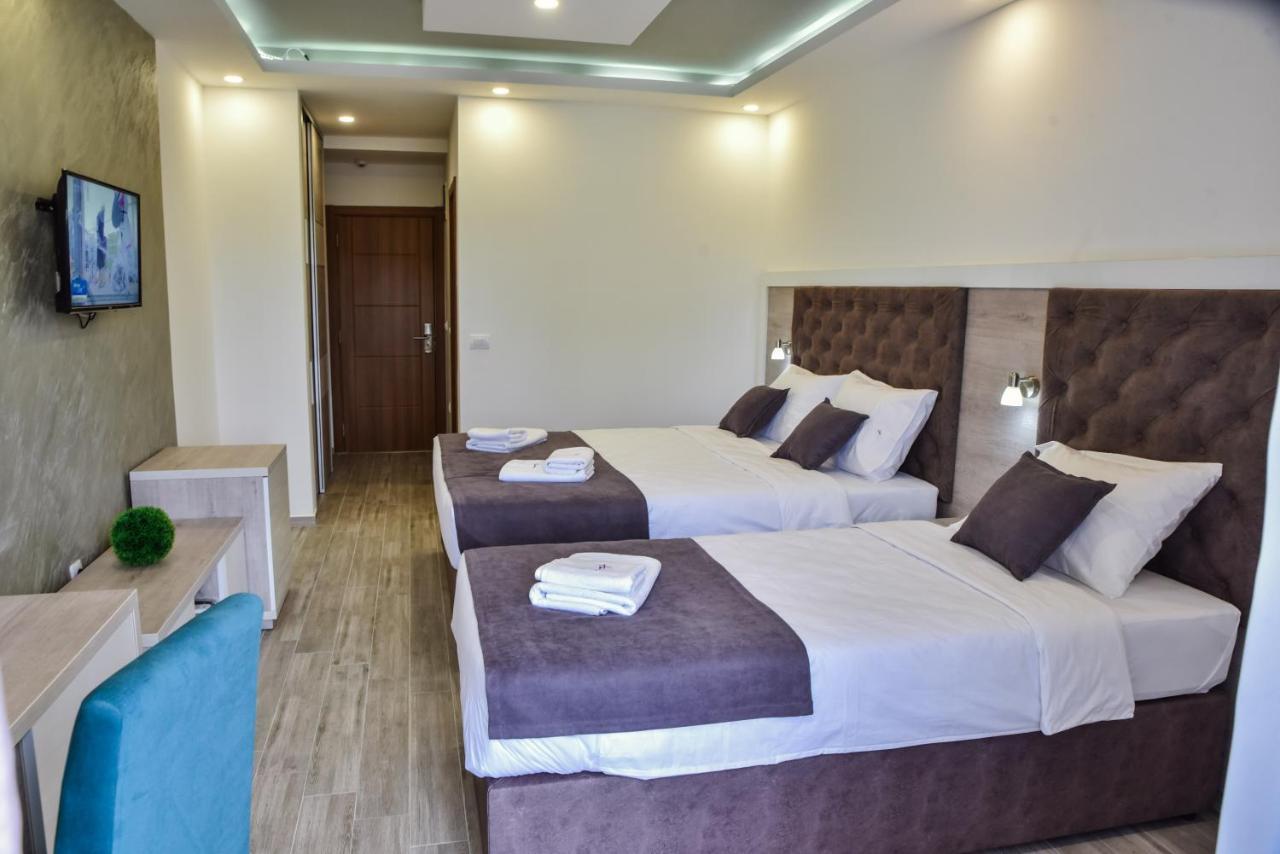 Heaven Lux Ulcinj Hotel Exterior photo