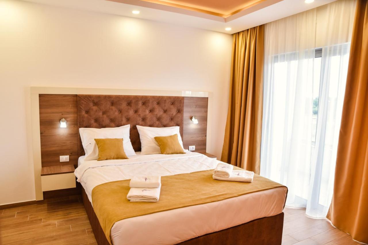 Heaven Lux Ulcinj Hotel Exterior photo