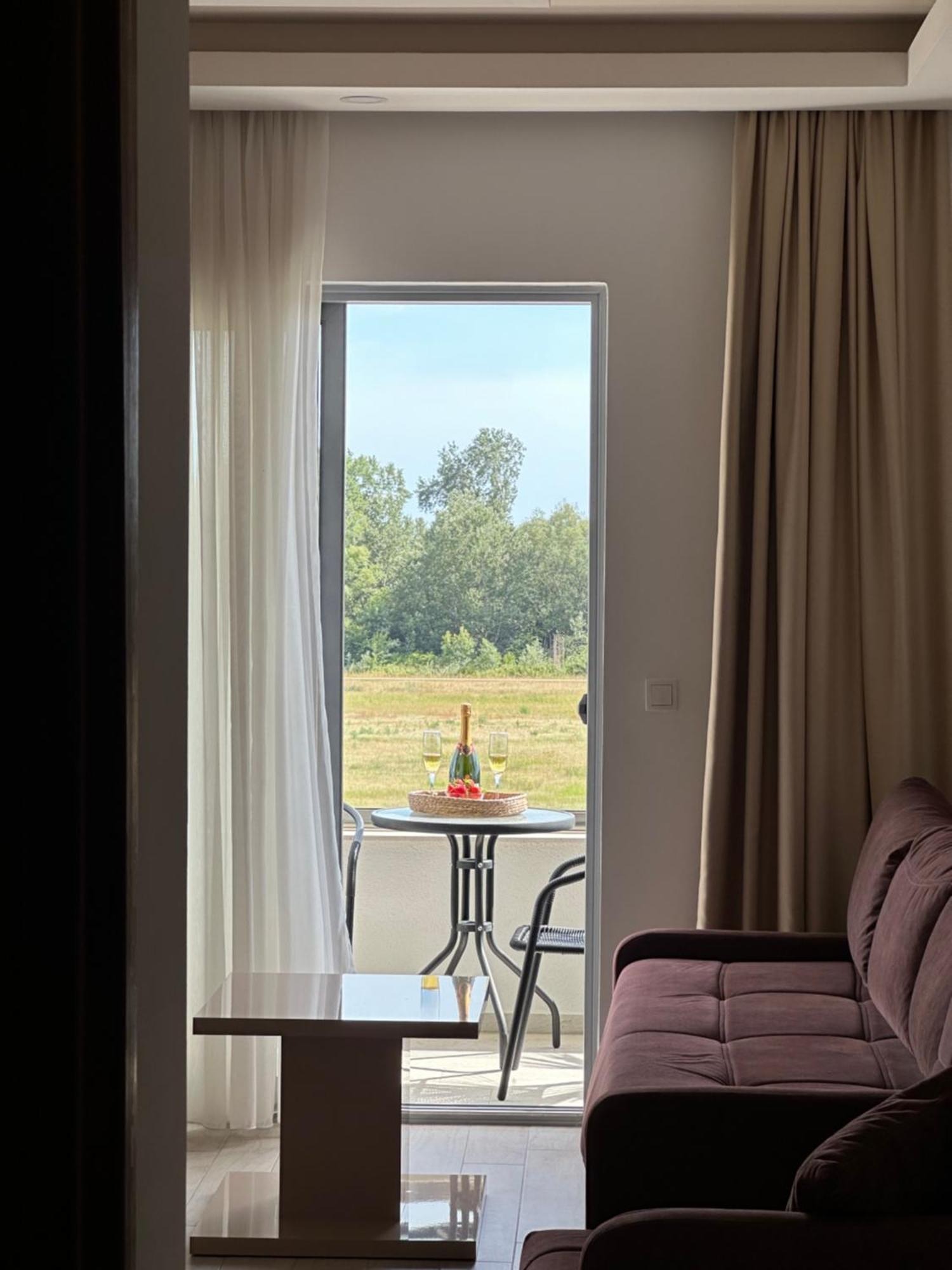 Heaven Lux Ulcinj Hotel Exterior photo
